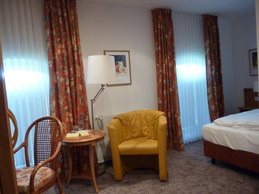 Hotel Goedecke Sarstedt Esterno foto
