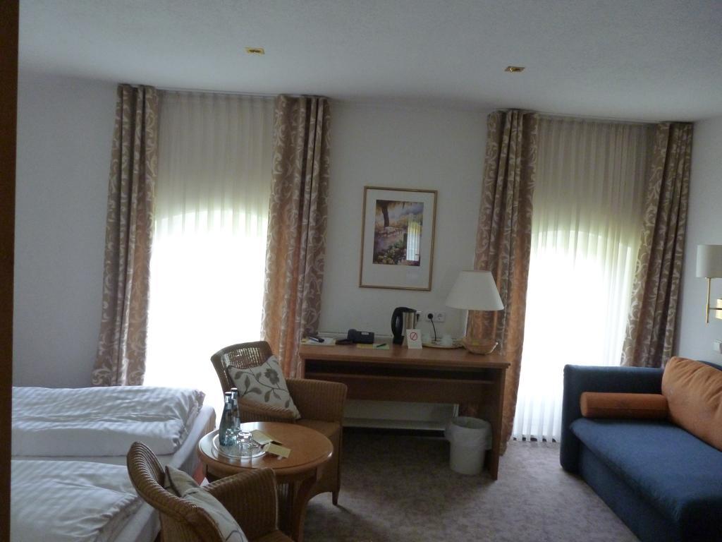 Hotel Goedecke Sarstedt Esterno foto