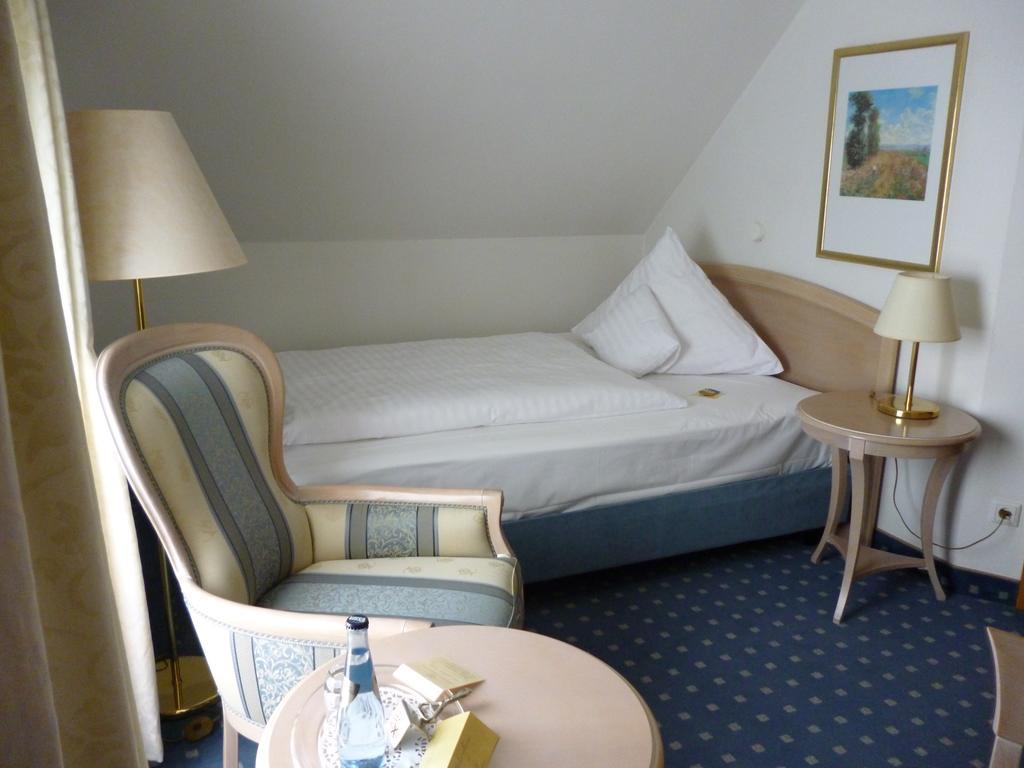 Hotel Goedecke Sarstedt Esterno foto