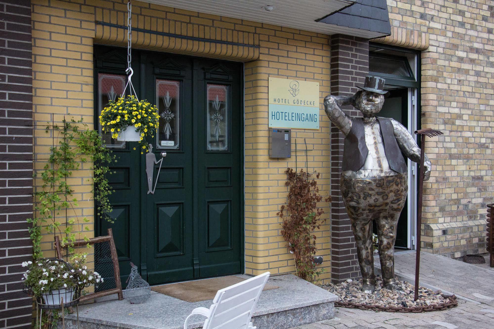 Hotel Goedecke Sarstedt Esterno foto